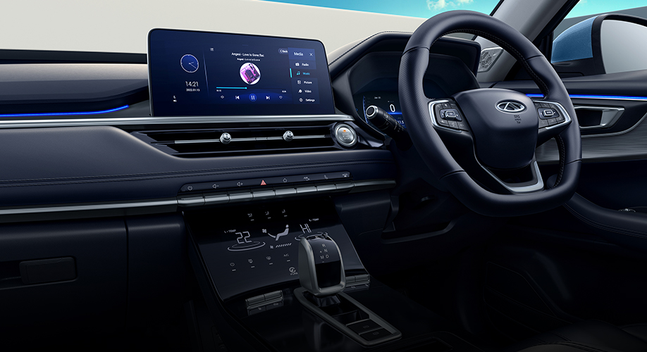dynamic-tech-interior